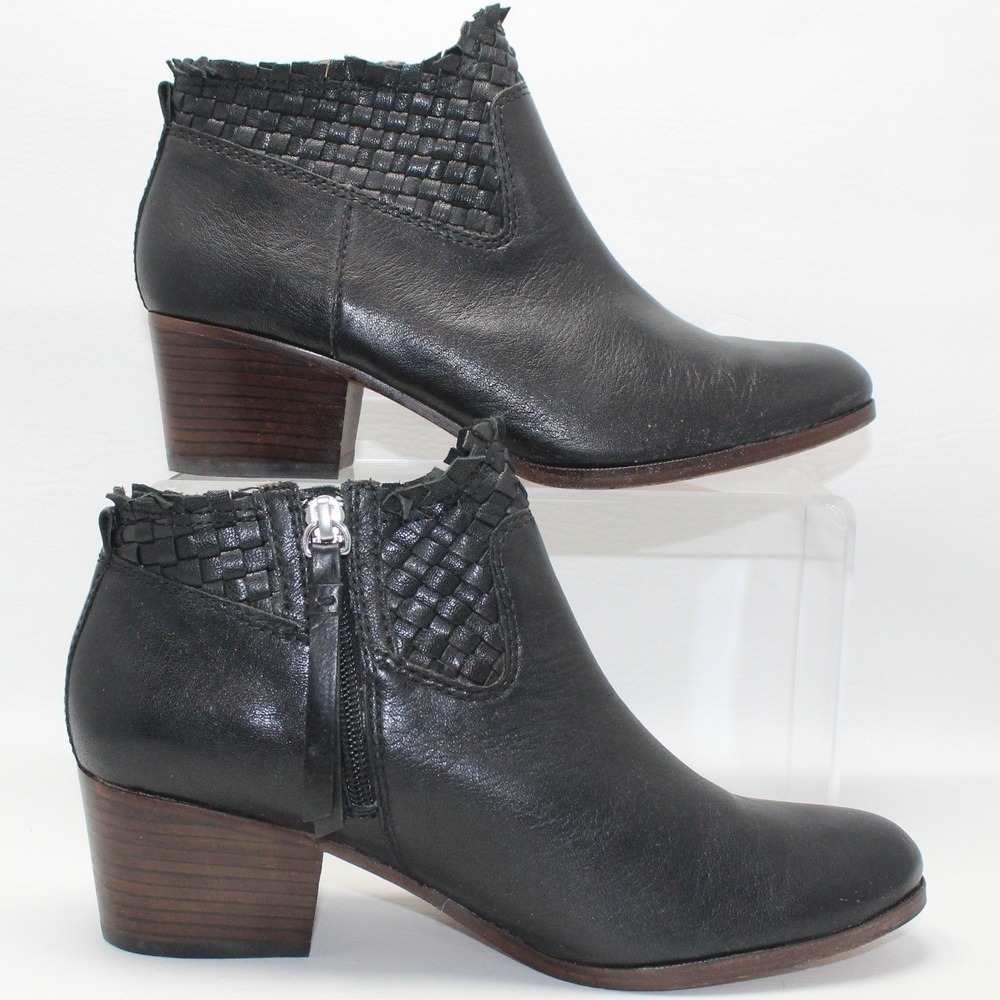 COACH Ryer Black Leather Woven‎ Fringe Ankle Boots - Size 7.5 B - Excellent